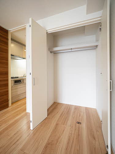 シャーメゾン　オーク八戸ノ里 0208号-9