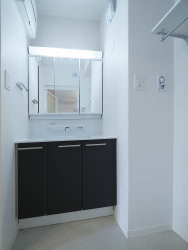 コンフォーザ下戸田 0102号-8