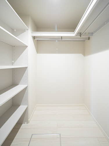 La maison marron 0103号-11
