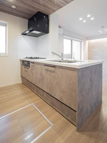 Ｌｉｇｈｔ　ｖｉｌｌａ　江坂 0105号-8