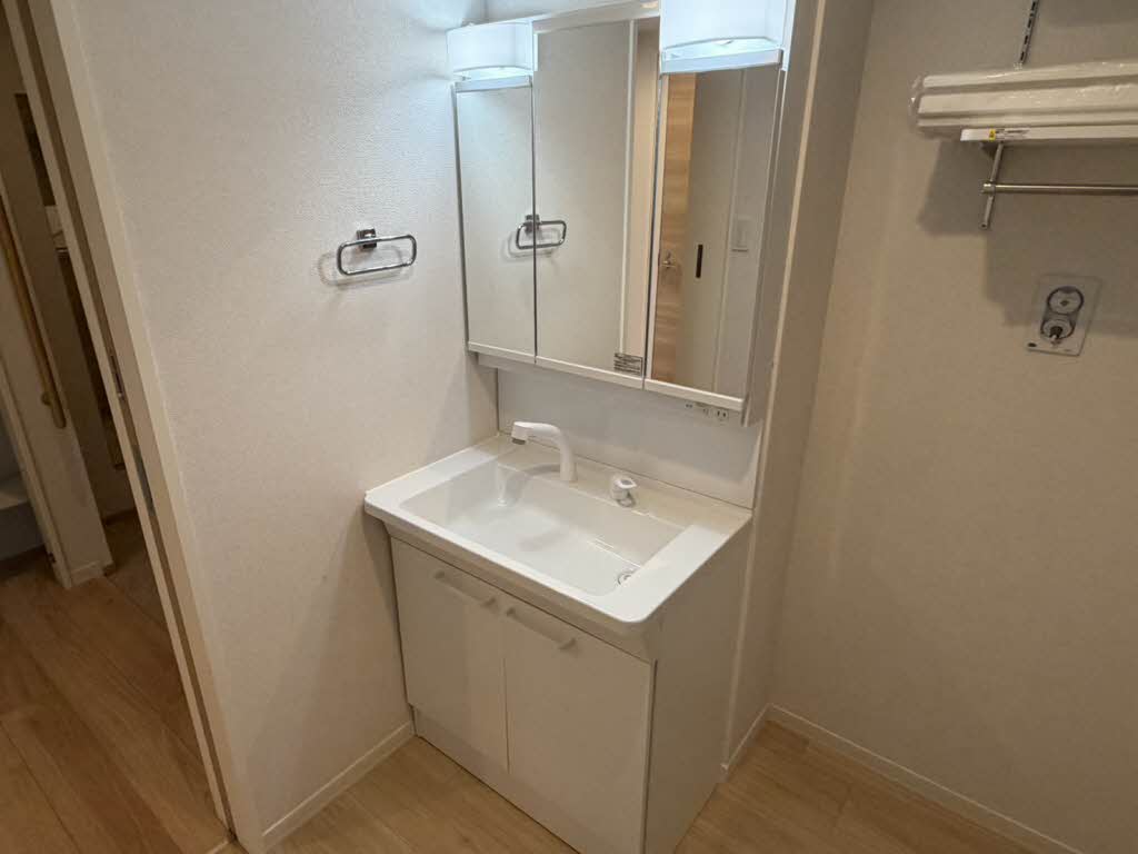 シャーメゾン　Ｋｅｙ　Ｌｕｃｋ 0201号-8