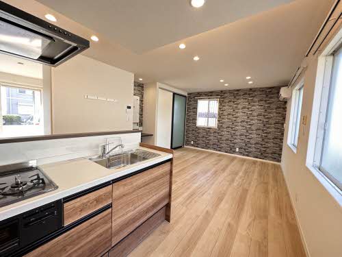 ロジュマンイズミBCD棟 B101号-1