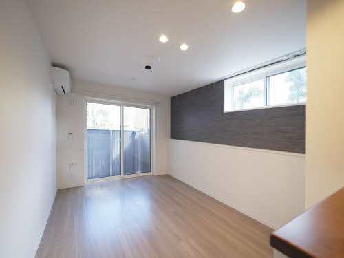 シャーメゾンガーデンズ本庄 0102号-2