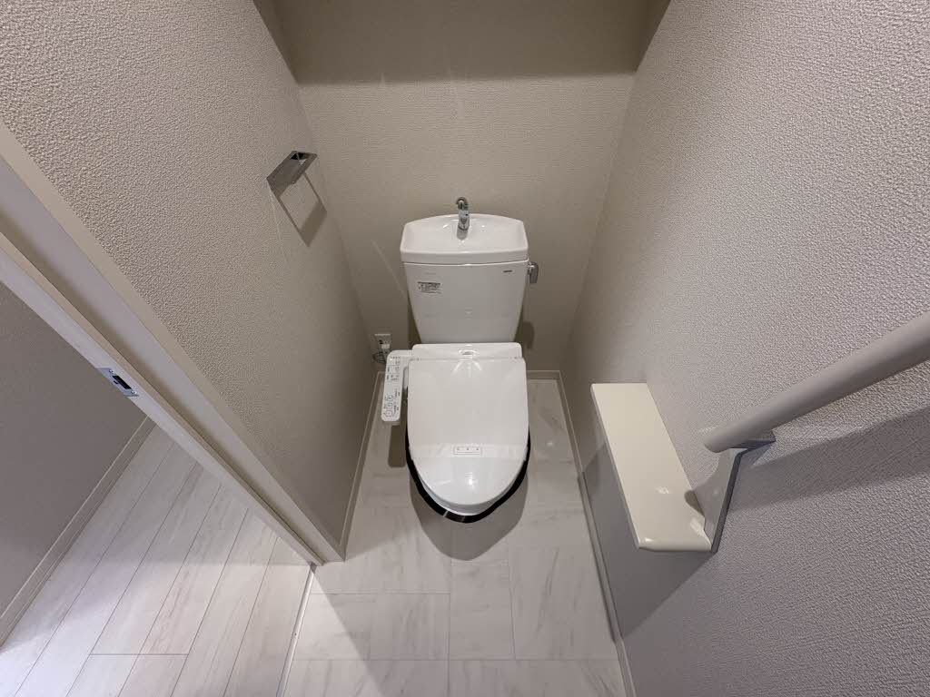 シャーメゾンシンワⅢ 0102号-6