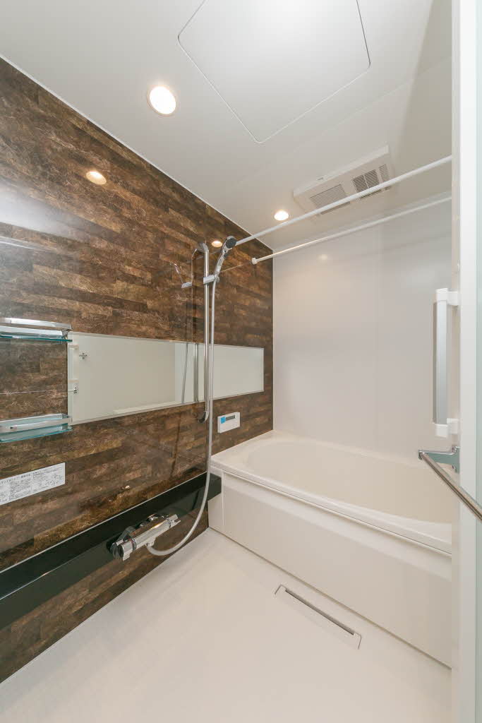 Ａｖａｎｃｅ（アヴァンセ） 0102号-7