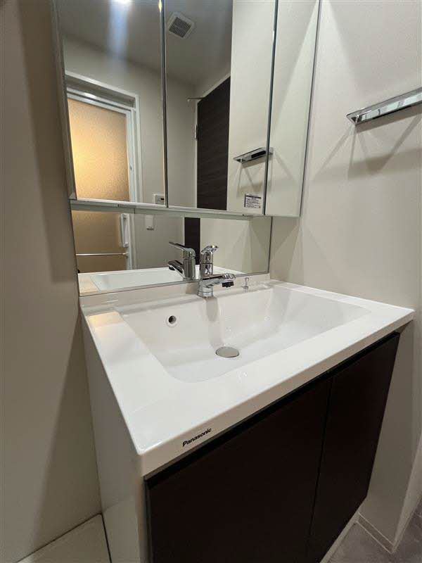 リビエナ グラン 新梅田 0913号-5