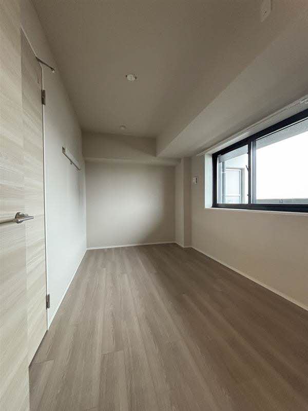 リビエナ　グラン　新梅田 1112号-8