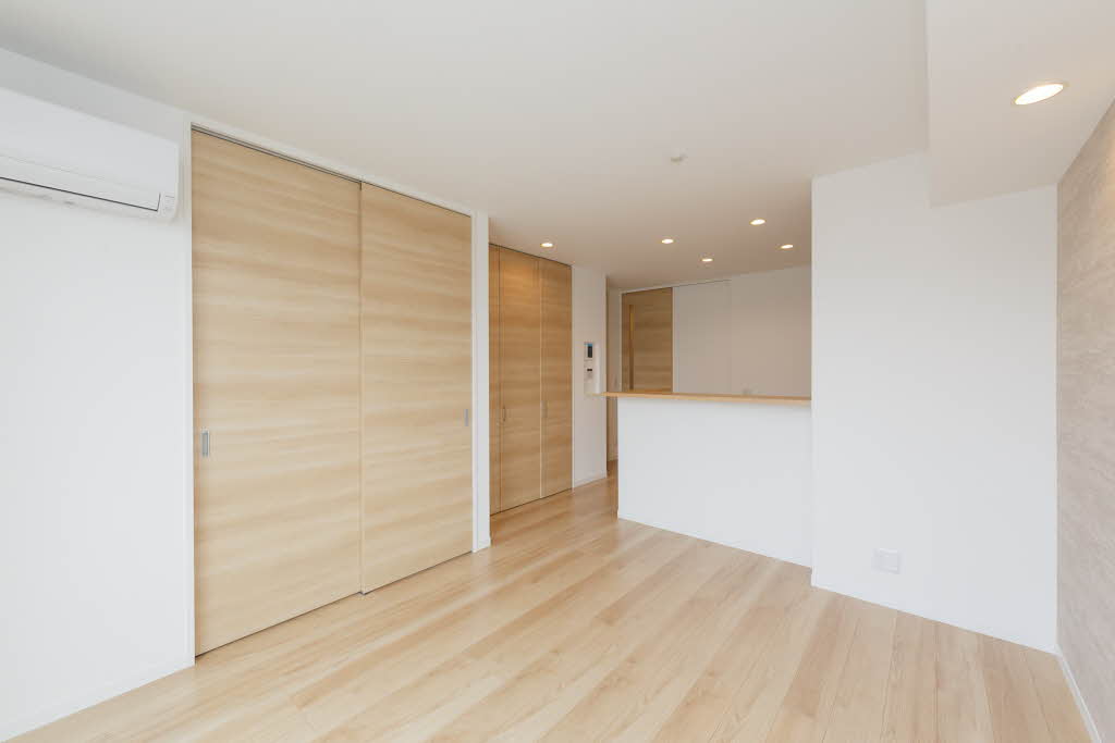 サワーソレアードＡ 0201号-3