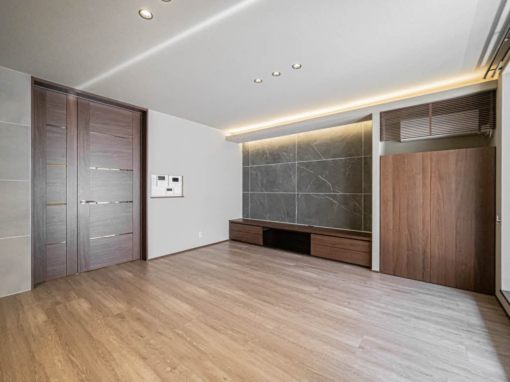 ＴＨＥ　ＳＫＹ　御影郡家 0202号-3