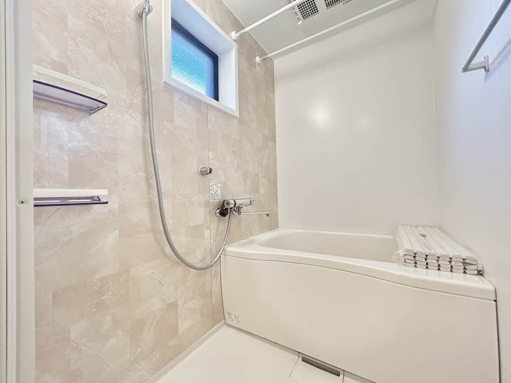 メゾン・ド・シャルム 0105号-4