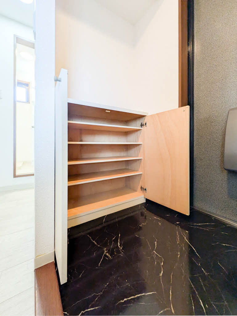 メゾン・ド・シャルム 0205号-10