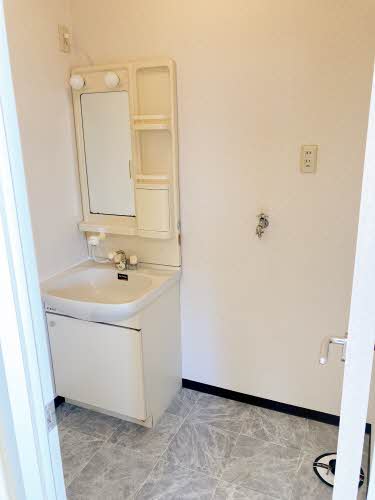 お問合せ番号：001108300105-7