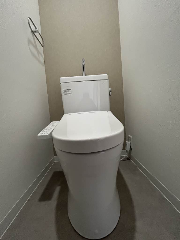 お問合せ番号：001109000306-8