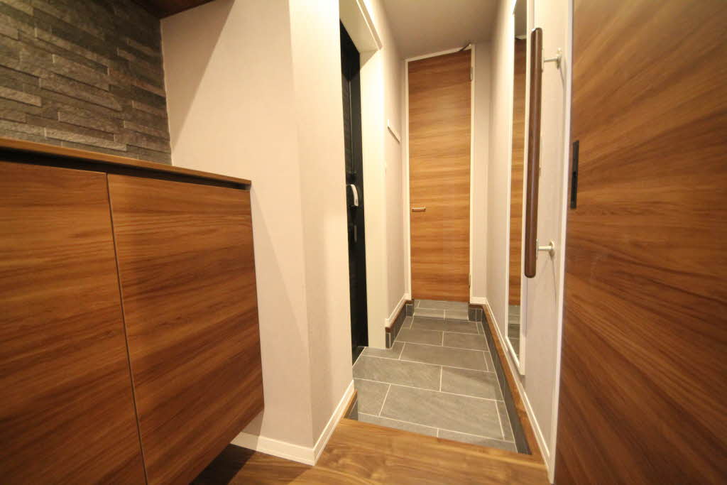 シャーメゾン草津プレミア 0102号-8