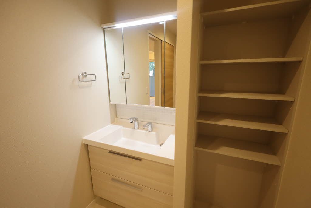 シャーメゾン　クレスト　ライフ 0105号-5