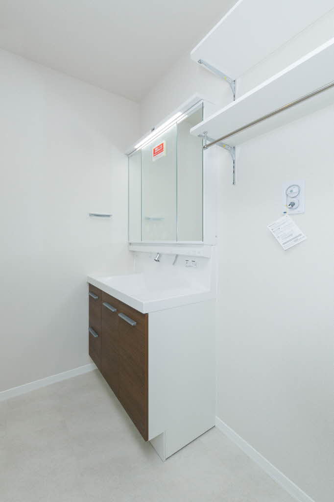 レジデンス三条宮前 0102号-5