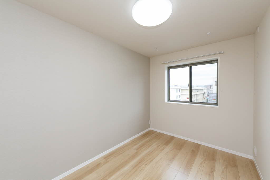 レジデンス三条宮前 0401号-8