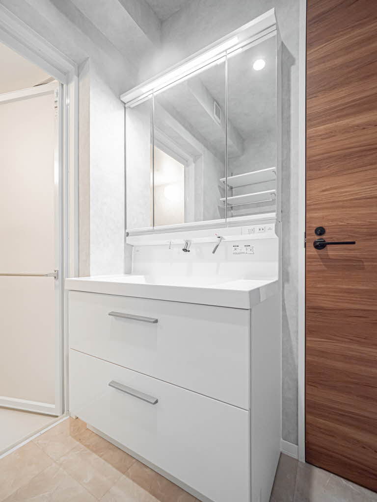 ＡＡＡｖｅｎｔｏ岡本 0202号-5