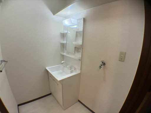 グリーンルーフ大冠　Ａ棟 A203号-3