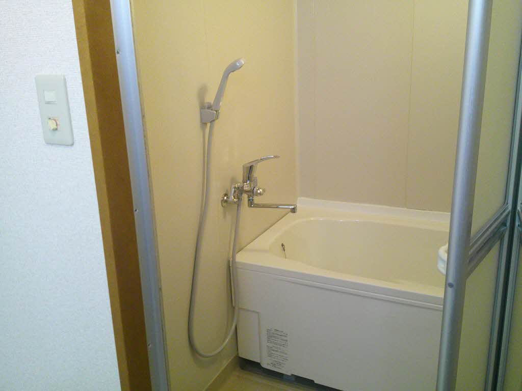 モナーク・シャトー 0306号-3