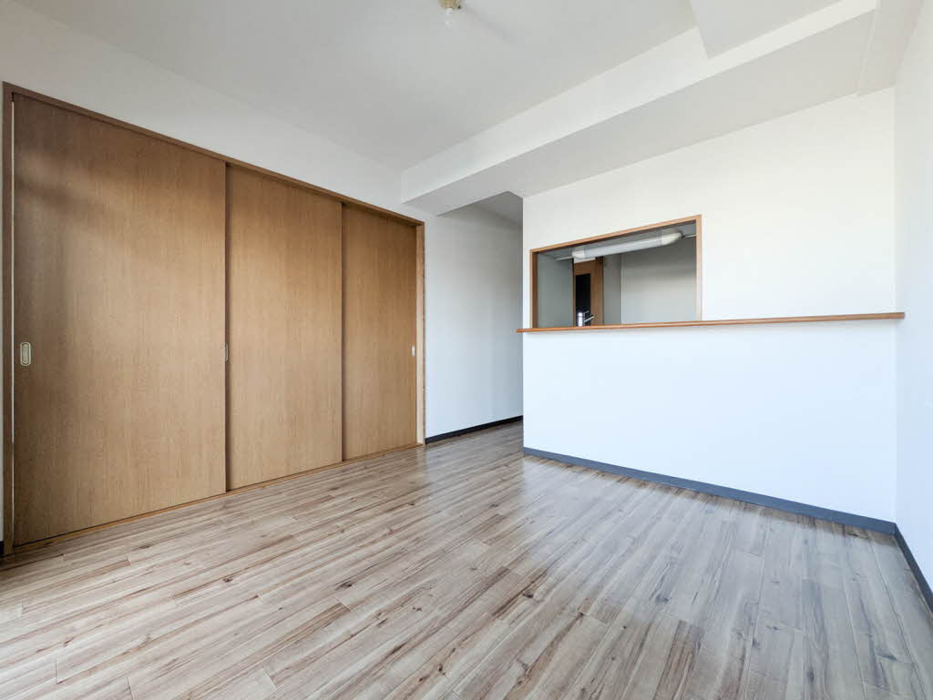 モナーク・シャトー 0405号-2