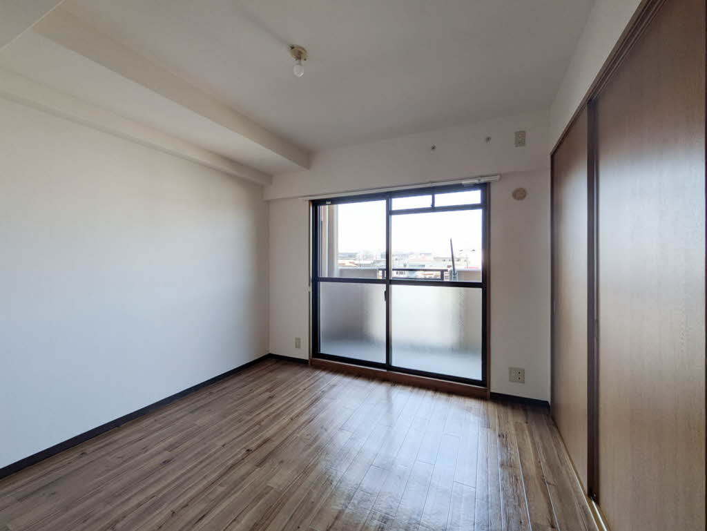 モナーク・シャトー 0405号-3