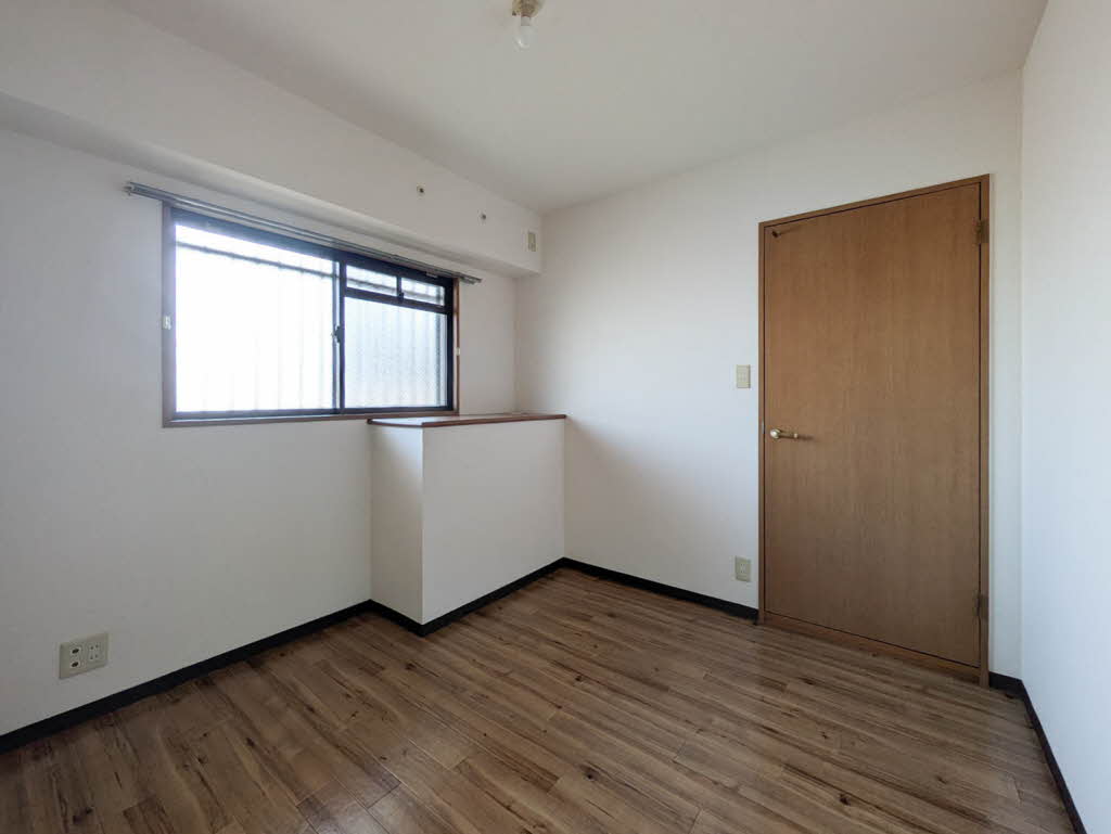 モナーク・シャトー 0405号-7