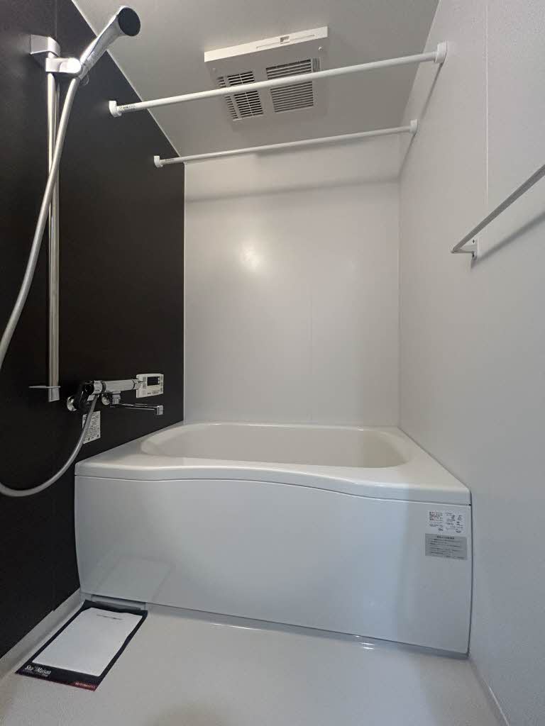 ロイヤルコートワダ 0106号-8