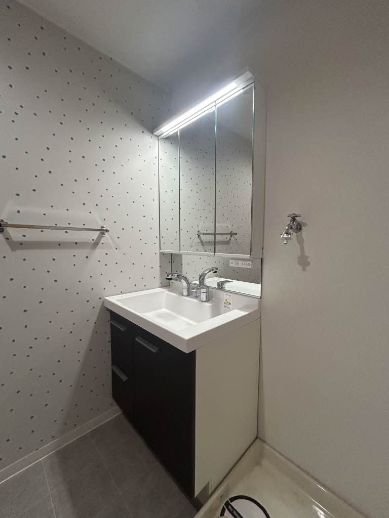 ロイヤルコートワダ 0106号-10