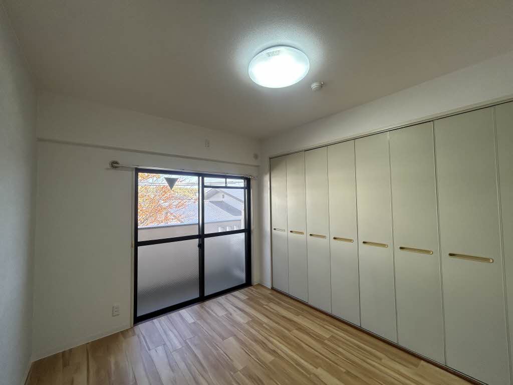 ロイヤルコートワダ 0307号-5