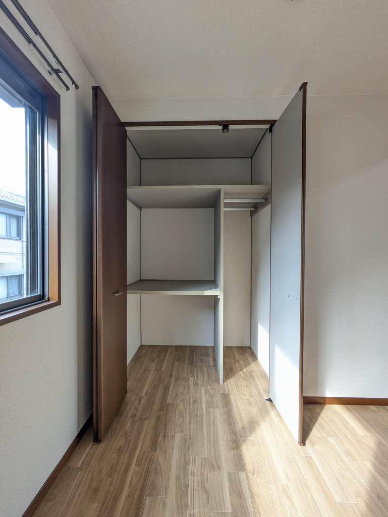 シャーメゾン　さくら坂 F202号-11