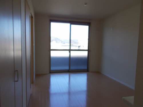 シャーメゾン童子山 0102号-2