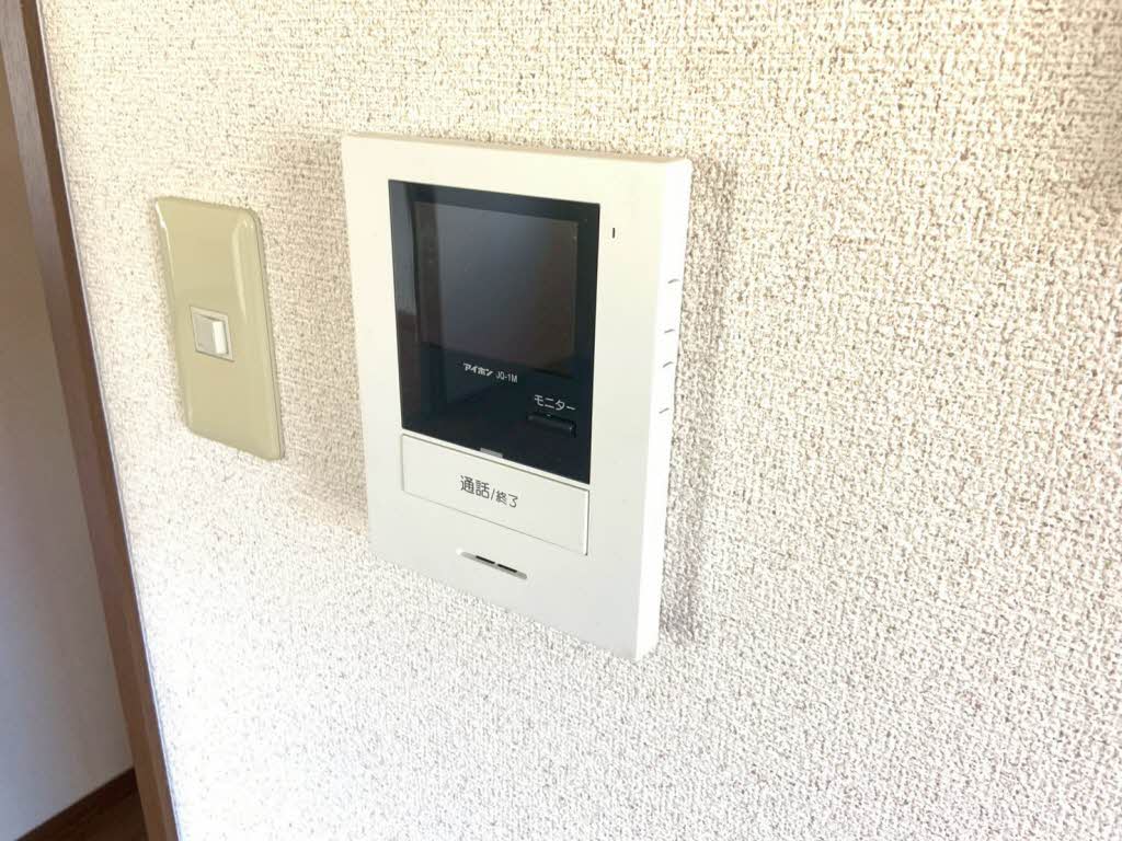 お問合せ番号：001133705201-12