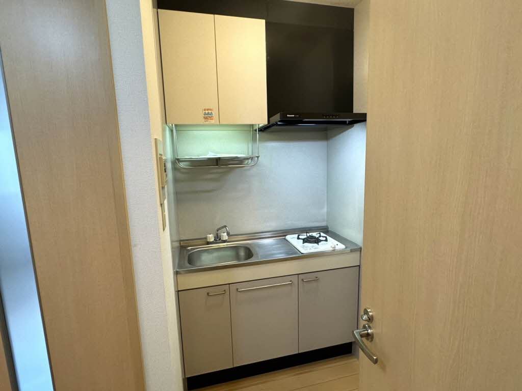 Ｃ´ｅｓｔ　Ｌａ　Ｖｉｅ・Ｍ 0202号-3