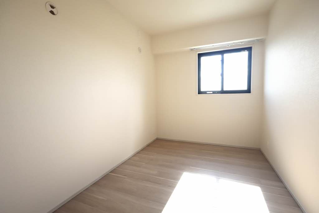 クレヴィア池田 1101号-3