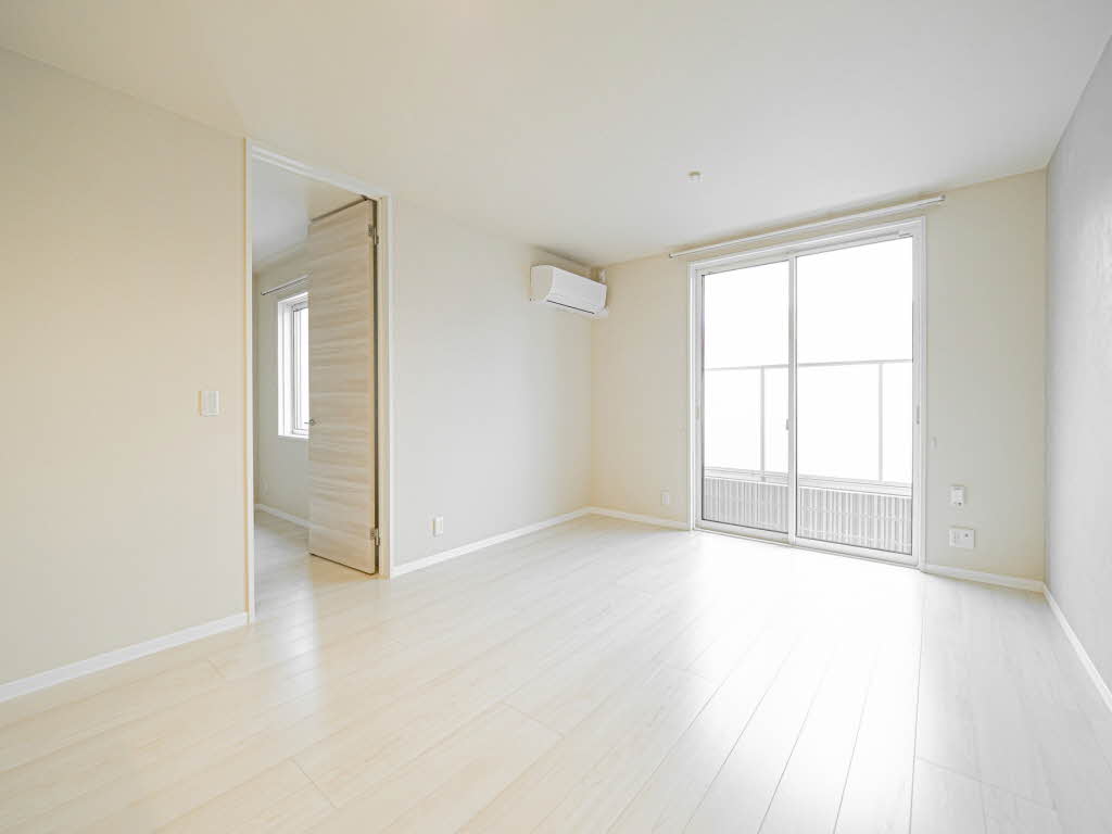 シャーメゾン土山口 0101号-3