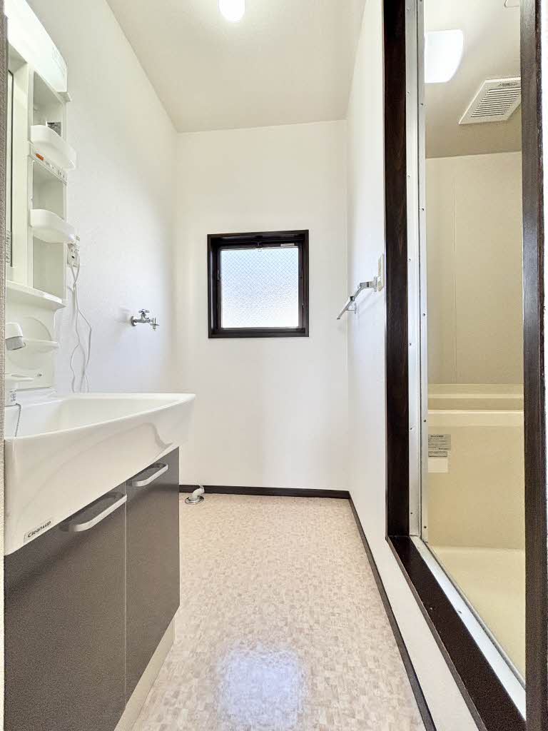 お問合せ番号：00116440B202-8