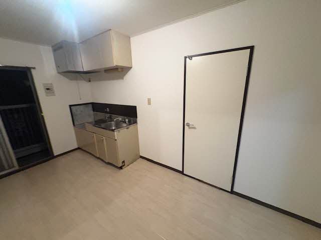 タウニーモイスン B102号-3