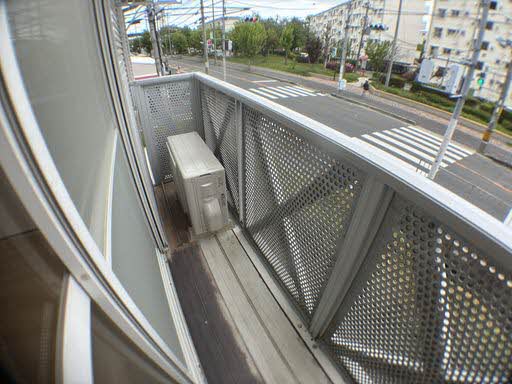 ホワイティハイツC棟 C201号-13