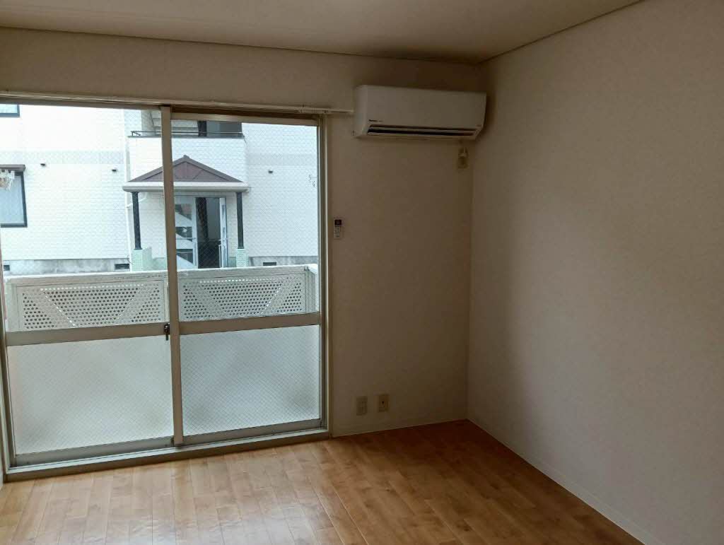 シャトー本町 0108号-3