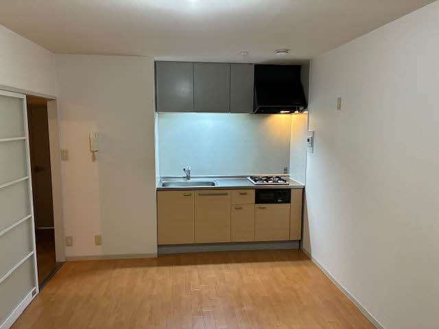 ＰＩＮＥ　ＨＯＵＳＥ 0102号-3