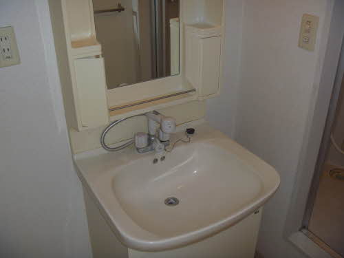 ＡＤＩＳＨＩＯ（アディシオ） 0207号-7