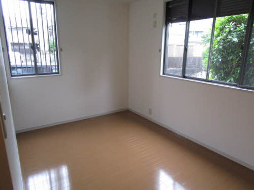 ツインヒルズ A102号-4