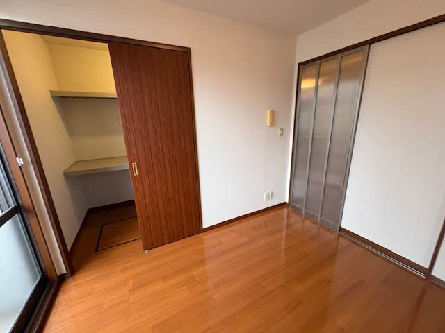 リヴェール渚 A101号-3