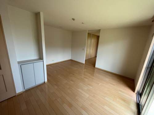 アルフォンス・桜の町 0107号-8