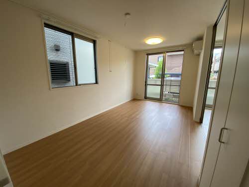 Ｓｈａｒｍａｎｔ　ｖｉｌｌａ A102号-2