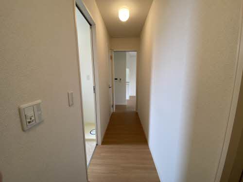 Ｓｈａｒｍａｎｔ　ｖｉｌｌａ A102号-5