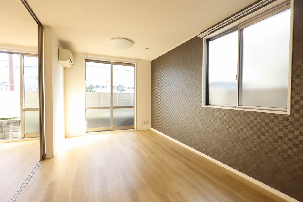 Ｓｈａｒｍａｎｔ　ｖｉｌｌａ C101号-2