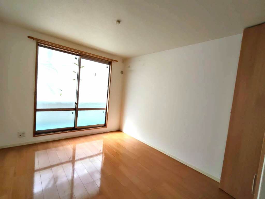 ヴィラーチェ・カトレア 0201号-4