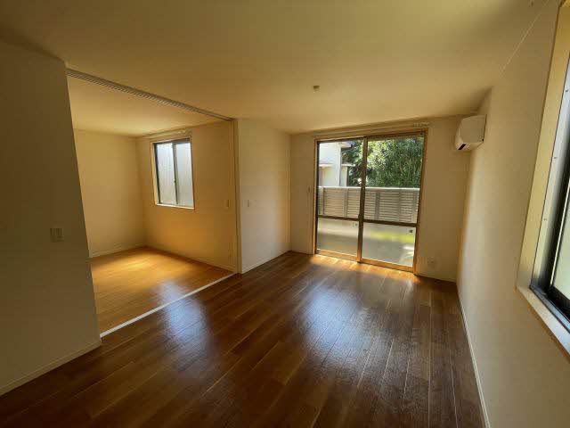 カーサ本町 0101号-5